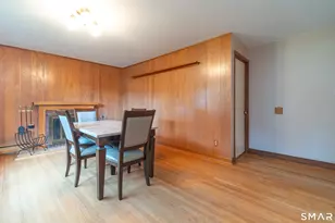 25 Lynn Dr, Wallingford, CT 06492 - Photo 8