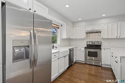 668 Glenbrook Road #17, Stamford, CT 06906 - Photo 6