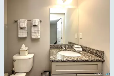 560 River Road #33, Shelton, CT 06484 - Photo 32