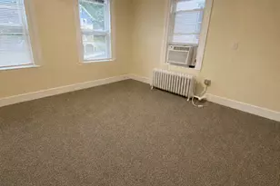 98 Wolcott St, Waterbury, CT 06705 - Photo 12
