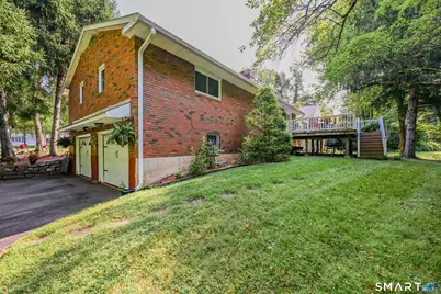 437 West Wolcott Avenue, Windsor, CT 06095 - Photo 4