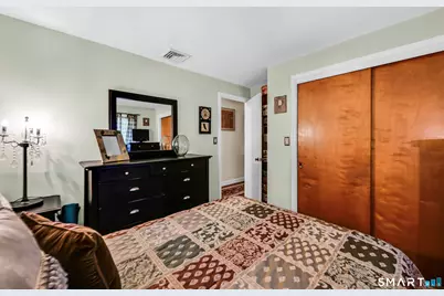 437 West Wolcott Avenue, Windsor, CT 06095 - Photo 18