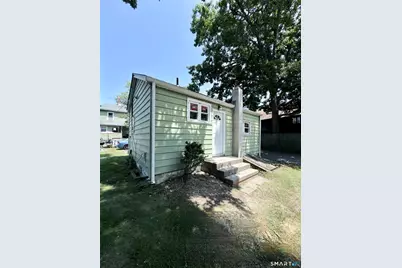 216 Nagatuck Avenue, Milford, CT 06460 - Photo 1