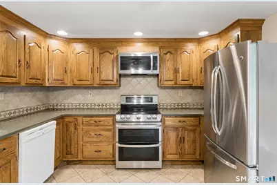 28 Andrew Drive, Shelton, CT 06484 - Photo 8