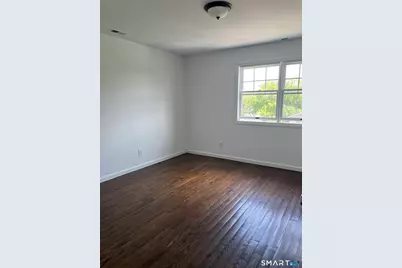 17 Dayton Road, Bridgeport, CT 06606 - Photo 12