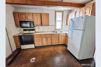 66 Chesterfield Avenue, Wolcott, CT 06716 - Photo 12