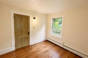 111 Rockwell St, Winchester, CT 06098 - Photo 12