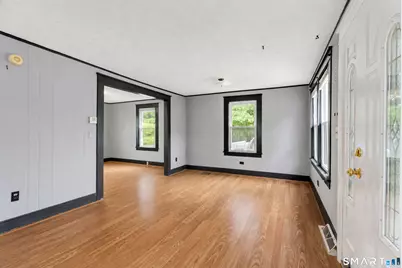 285 Niantic River Road, Waterford, CT 06385 - Photo 4