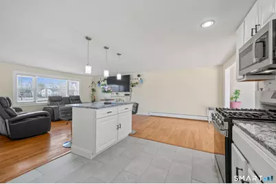 18 Crestwood Trail, East Hartford, CT 06118 - Photo 10