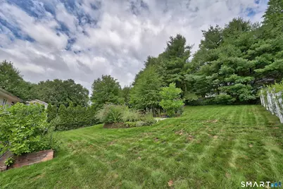 21 Applewood Lane, Naugatuck, CT 06770 - Photo 34