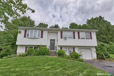 21 Applewood Lane, Naugatuck, CT 06770 - Photo 2