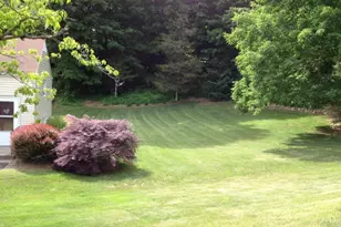 15 Earl Ave, Hamden, CT 06514 - Photo 18