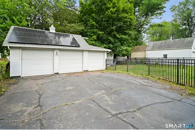 30 Wright Road, Wethersfield, CT 06109 - Photo 2