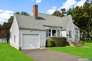 106 Clark St, Bridgeport, CT 06606 - Photo 2