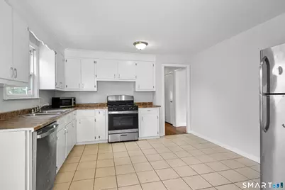 106 Clark Street, Bridgeport, CT 06606 - Photo 18