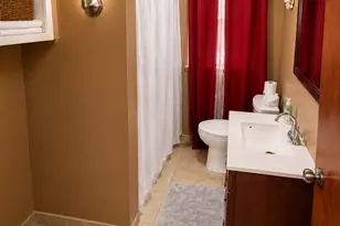 77 McClintock St, New Britain, CT 06053 - Photo 10