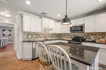 17 Winnipauk Drive, Norwalk, CT 06851 - Photo 12