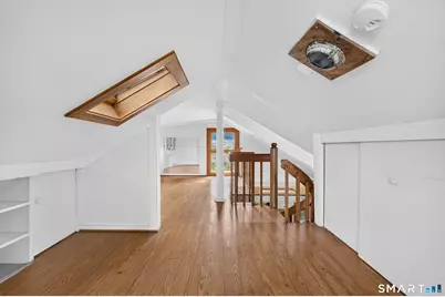 207 Pawson Road, Branford, CT 06405 - Photo 32