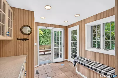 207 Pawson Road, Branford, CT 06405 - Photo 18