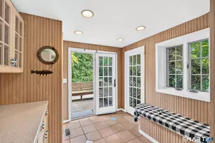 207 Pawson Rd, Branford, CT 06405 - Photo 18