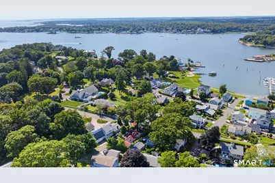 207 Pawson Road, Branford, CT 06405 - Photo 4