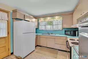 47 May St, Bristol, CT 06010 - Photo 10
