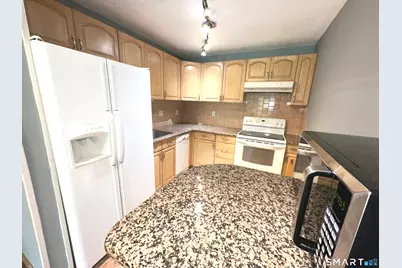 308 Meadowside Road #209, Milford, CT 06460 - Photo 2