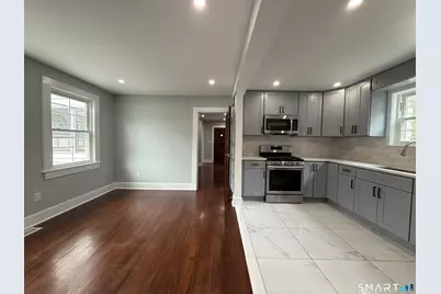 30 Hadley Street, Bridgeport, CT 06610 - Photo 2