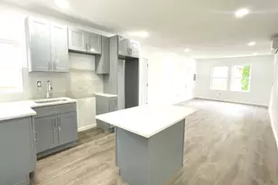 32 Lester St, Ansonia, CT 06401 - Photo 6