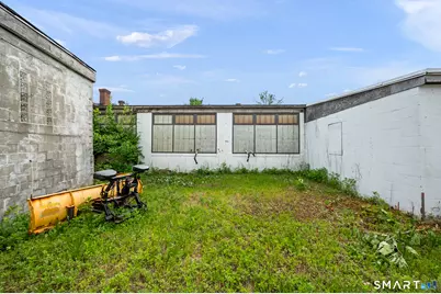 100 Barclay Street, New Haven, CT 06519 - Photo 8