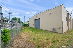 100 Barclay St, New Haven, CT 06519 - Photo 1