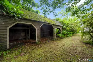 65 Old Windsor Rd, Bloomfield, CT 06002 - Photo 8
