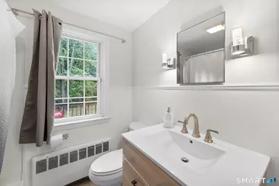 65 Old Windsor Road, Bloomfield, CT 06002 - Photo 18