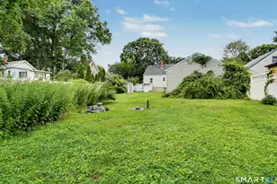105 Catherine St, Stratford, CT 06615 - Photo 38