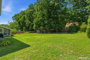 61 Broadleaf Cir, Windsor, CT 06095 - Photo 34