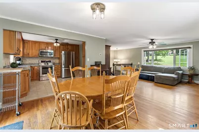 105 Dean Road, East Lyme, CT 06333 - Photo 8