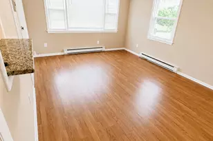 244 Peat Meadow Rd, New Haven, CT 06513 - Photo 8
