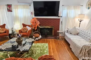 24 White Ave, West Hartford, CT 06119 - Photo 6