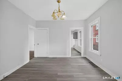 56 Bond Street, Hartford, CT 06114 - Photo 14