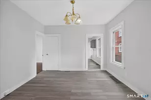 56 Bond St, Hartford, CT 06114 - Photo 14