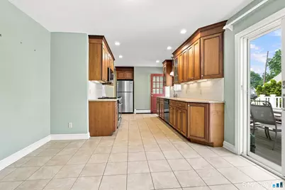 16 Sunrise Avenue, Trumbull, CT 06611 - Photo 4