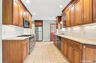 16 Sunrise Ave, Trumbull, CT 06611 - Photo 6