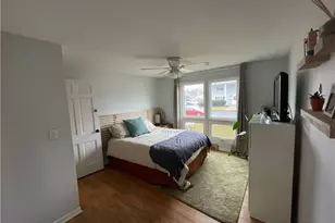 49 Carriage Path S, Milford, CT 06460 - Photo 4