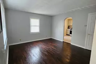 432 Pearl Harbor St, Bridgeport, CT 06610 - Photo 4