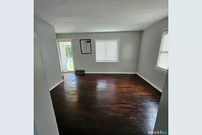 432 Pearl Harbor Street #432, Bridgeport, CT 06610 - Photo 6