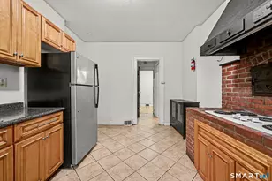 135 Sherwood Ave, Bridgeport, CT 06605 - Photo 6