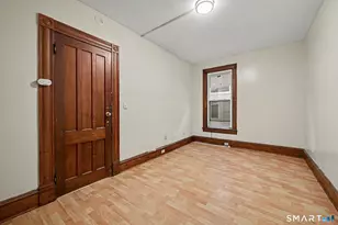 135 Sherwood Ave, Bridgeport, CT 06605 - Photo 18
