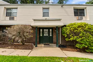 37 Enid St, Bridgeport, CT 06606 - Photo 6