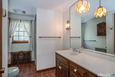 34 School Street, East Granby, CT 06026 - Photo 22