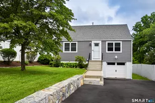7 Peter St, Norwalk, CT 06851 - Photo 2